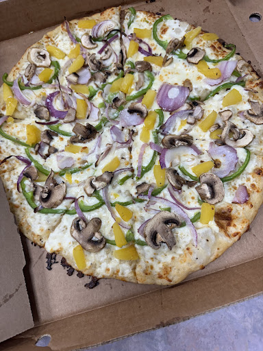 Photo of Pizza Pizza - 35 Dundas St W, Trenton, ON K8V 3N9